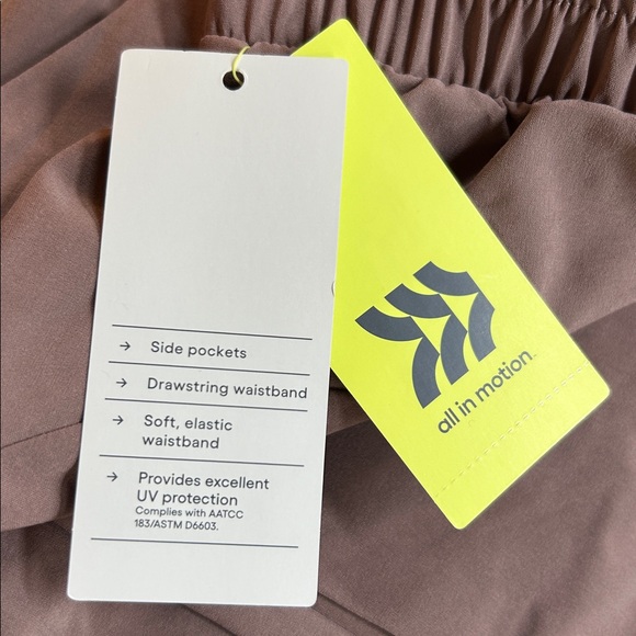 Plum Cropped Ankle Pants with Relaxed Fit - Picture 6 of 9